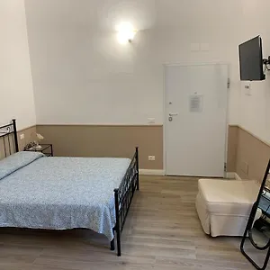  Affittacamere Domus L'aurea